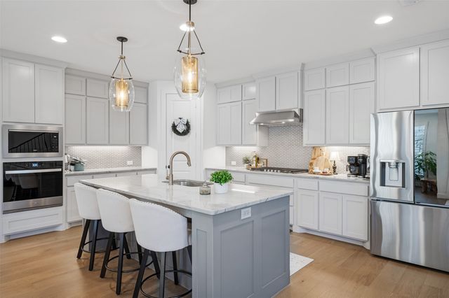 3101 Sir Judge Drive, Lewisville, TX 75056