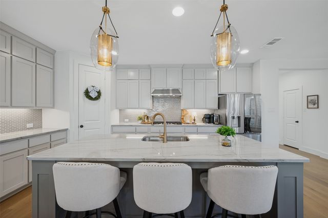 3101 Sir Judge Drive, Lewisville, TX 75056