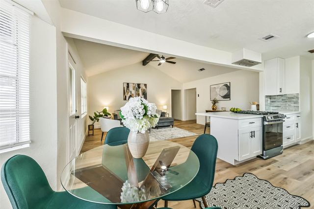 1913 Grace Street, Alvin, TX 77511