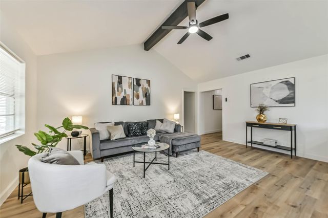 1913 Grace Street, Alvin, TX 77511