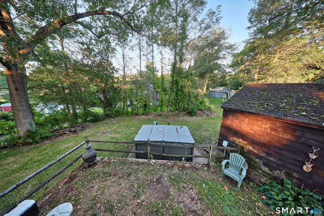 142 Crystal Lake Road, Middletown, CT 06457