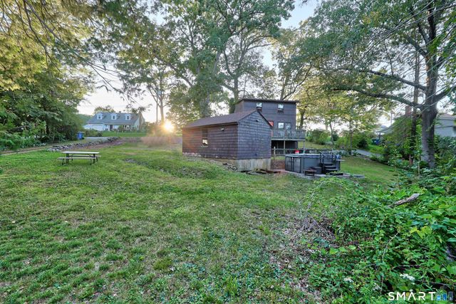 142 Crystal Lake Road, Middletown, CT 06457