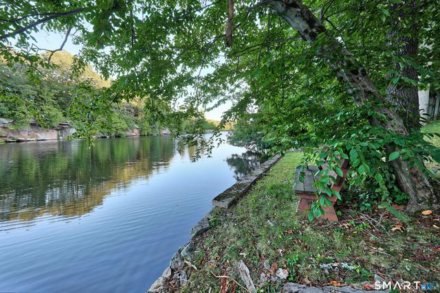 142 Crystal Lake Road, Middletown, CT 06457
