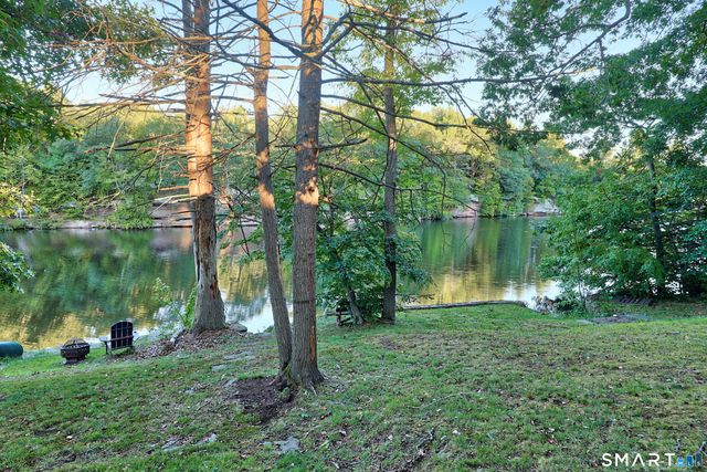 142 Crystal Lake Road, Middletown, CT 06457