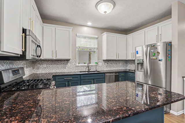 9860 Chambray Street, Portage, MI 49002