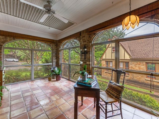 1107 Clermont Avenue, Dallas, TX 75223