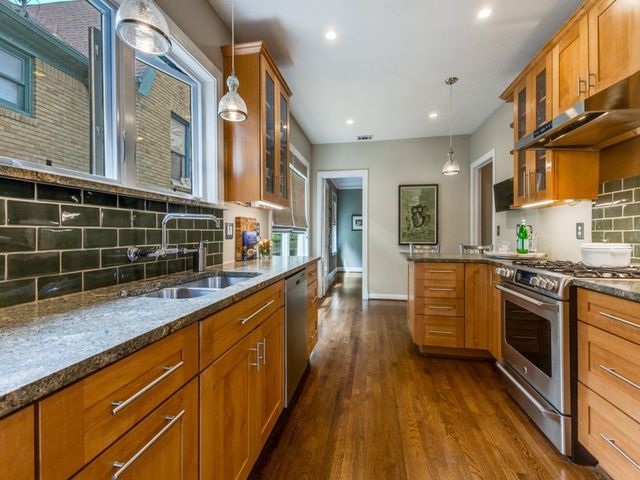1107 Clermont Avenue, Dallas, TX 75223