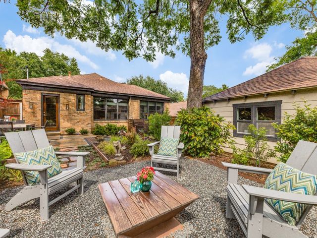 1107 Clermont Avenue, Dallas, TX 75223
