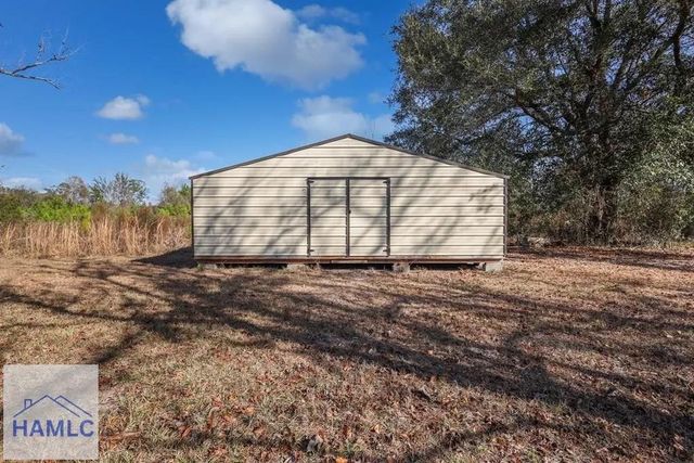 11038 Lanes Bridge Road, Jesup, GA 31545