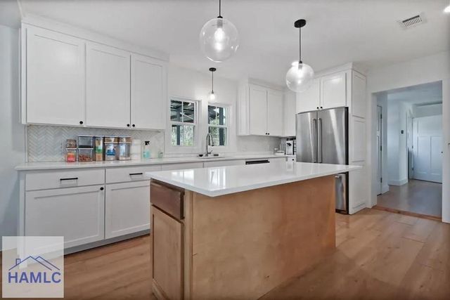 11038 Lanes Bridge Road, Jesup, GA 31545