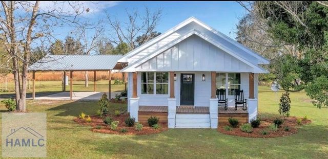 11038 Lanes Bridge Road, Jesup, GA 31545