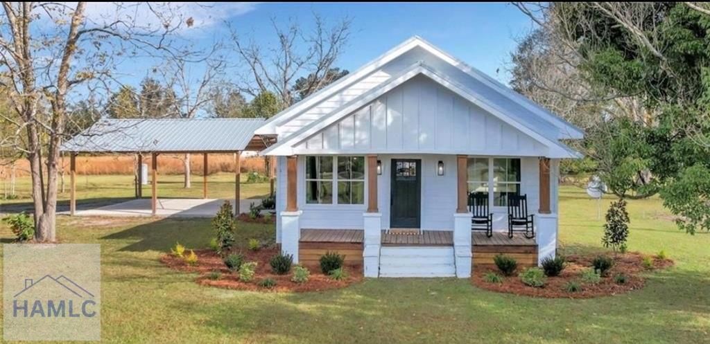 11038 Lanes Bridge Road, Jesup, GA 31545