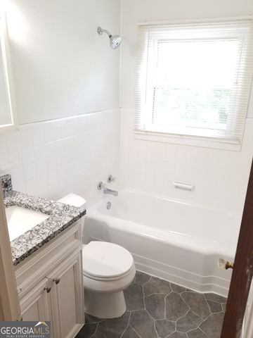 5066 Phillips Drive, Forest Park, GA 30297
