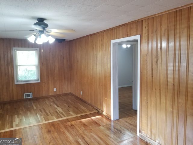 5066 Phillips Drive, Forest Park, GA 30297