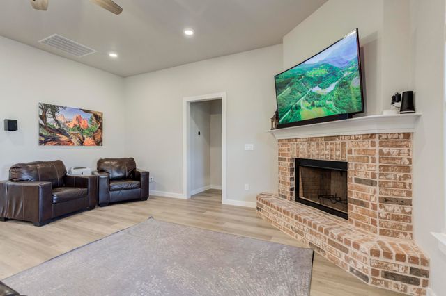 2915 Tractor Avenue, Wolfforth, TX 79382