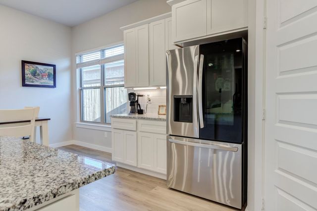 2915 Tractor Avenue, Wolfforth, TX 79382