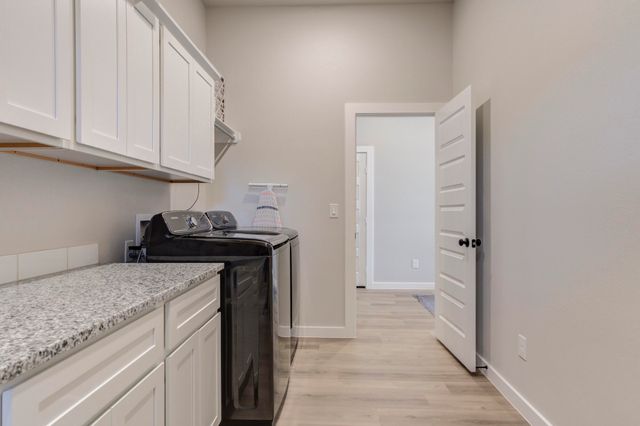 2915 Tractor Avenue, Wolfforth, TX 79382