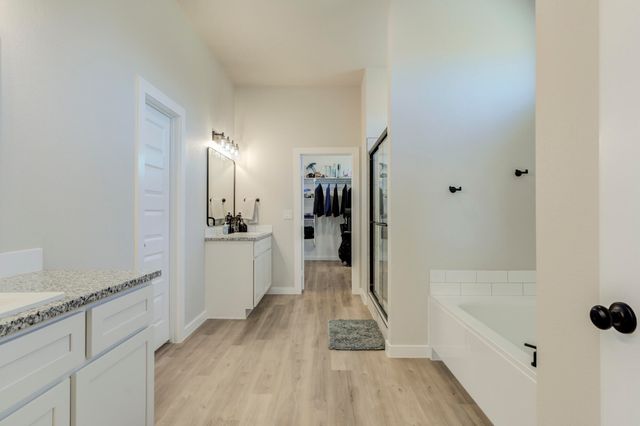 2915 Tractor Avenue, Wolfforth, TX 79382