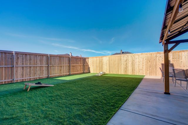 2915 Tractor Avenue, Wolfforth, TX 79382