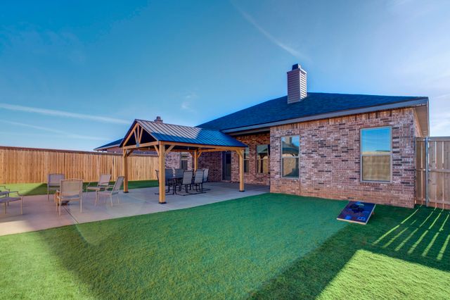 2915 Tractor Avenue, Wolfforth, TX 79382