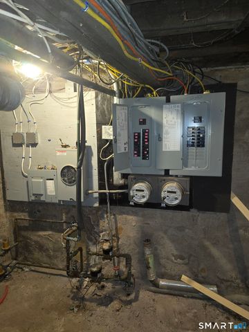 24 Watson Street, New Haven, CT 06511