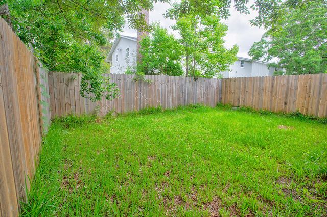 636 Carnathan Court, Fort Walton Beach, FL 32547