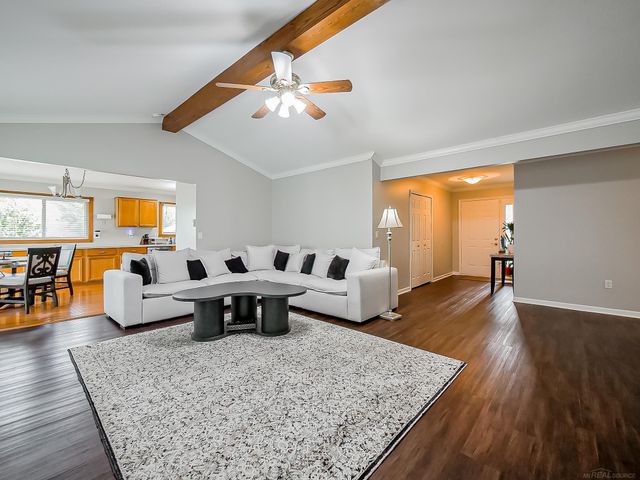 33785 Farmview Lane, Fraser, MI 48026
