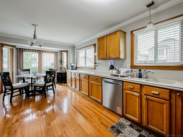 33785 Farmview Lane, Fraser, MI 48026
