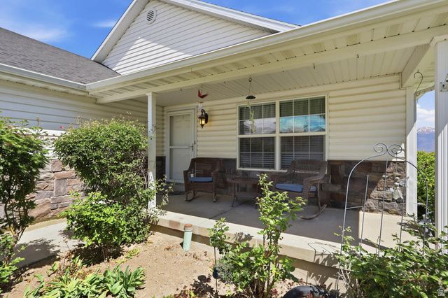 2518 N APRICOT PL, Saratoga Springs, UT 84045