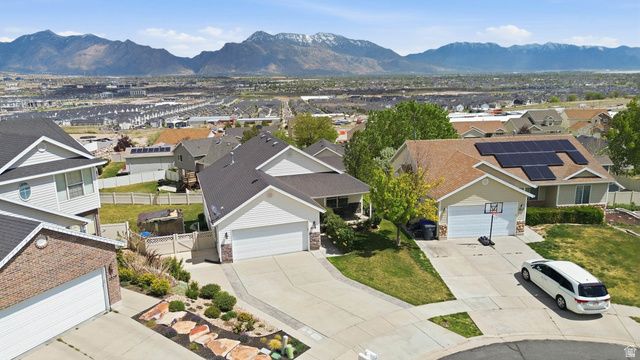 2518 N APRICOT PL, Saratoga Springs, UT 84045