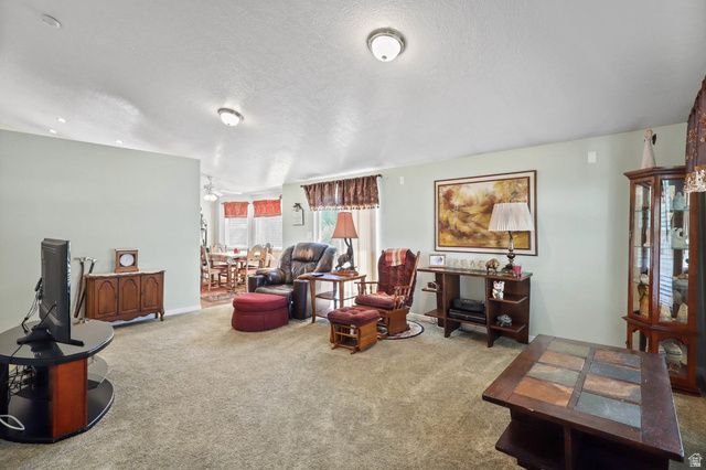 2518 N APRICOT PL, Saratoga Springs, UT 84045