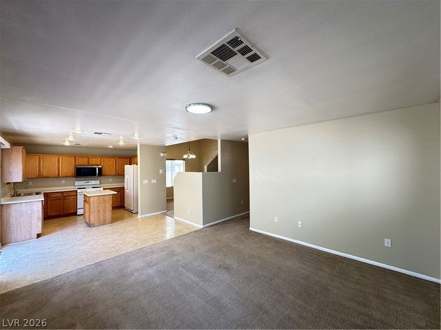 8055 JOAQUIN GULLY Court, Las Vegas, NV 89139