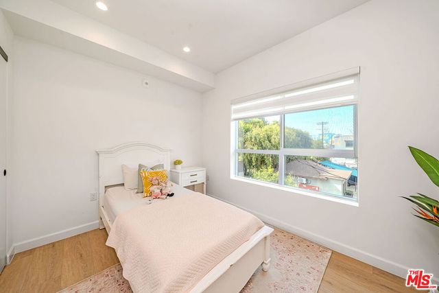 321 S Oxford Avenue 203, Los Angeles, CA 90010