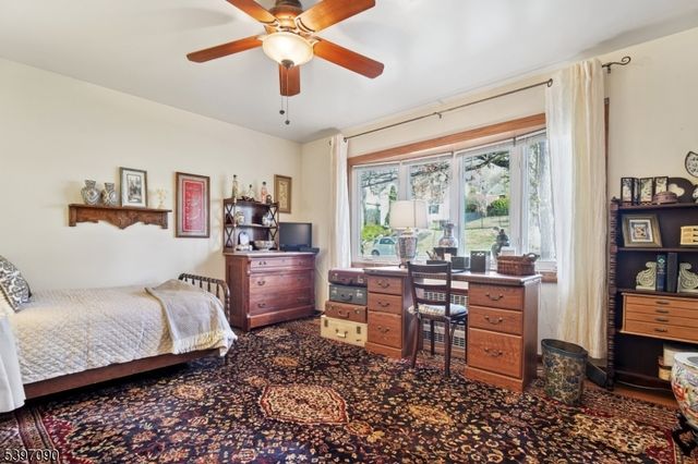 29 Sycamore Ave, Livingston Twp., NJ 07039