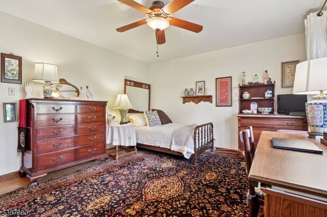 29 Sycamore Ave, Livingston Twp., NJ 07039