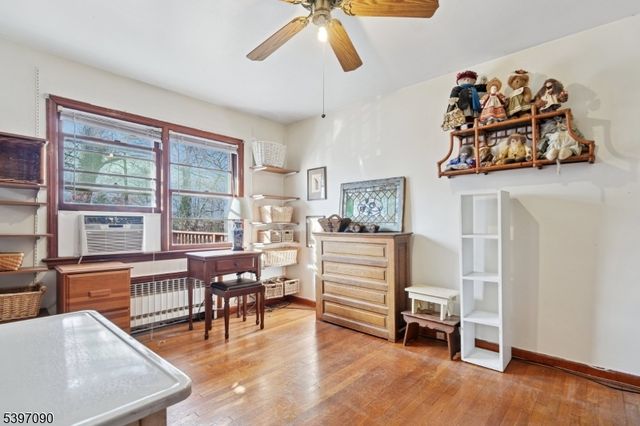 29 Sycamore Ave, Livingston Twp., NJ 07039