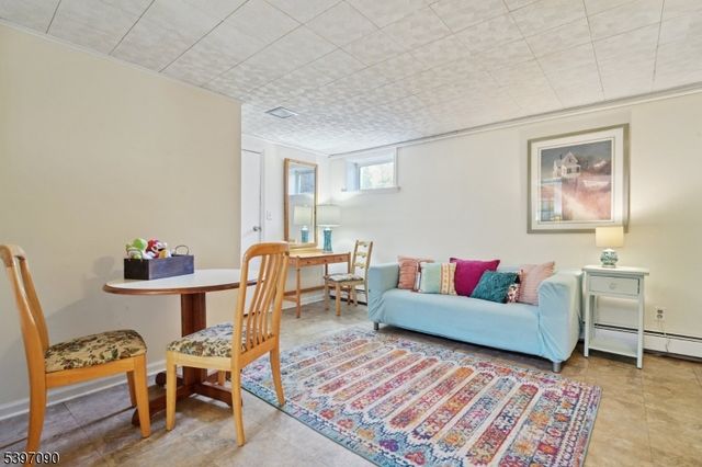 29 Sycamore Ave, Livingston Twp., NJ 07039