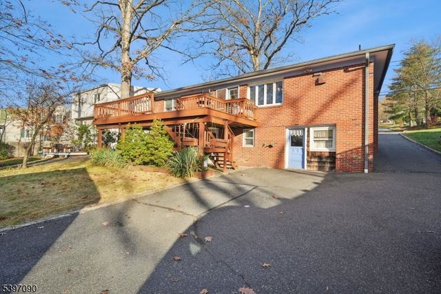 29 Sycamore Ave, Livingston Twp., NJ 07039