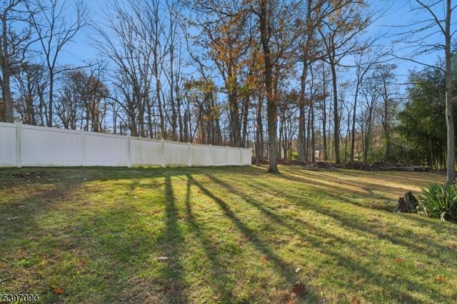 29 Sycamore Ave, Livingston Twp., NJ 07039