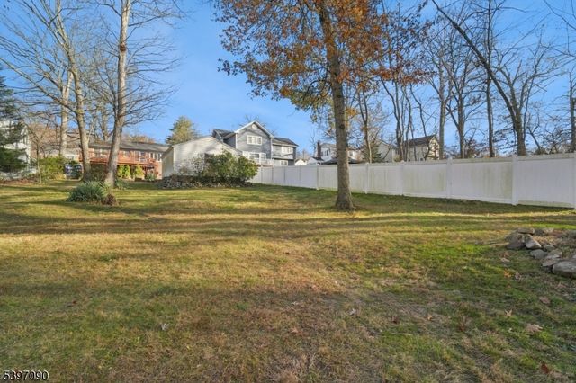 29 Sycamore Ave, Livingston Twp., NJ 07039