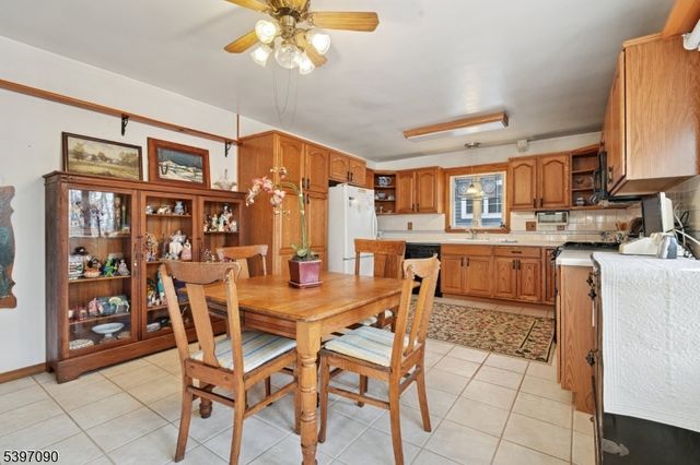 29 Sycamore Ave, Livingston Twp., NJ 07039