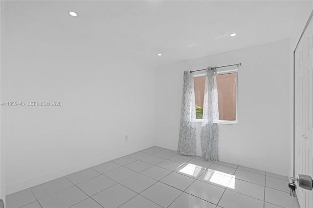 15322 SW 177th Ter, Miami, FL 33187