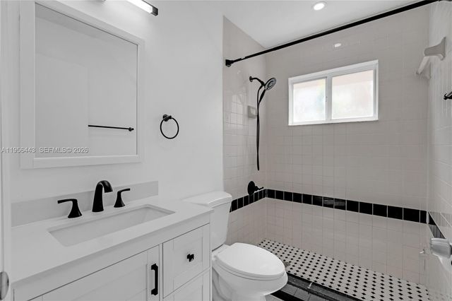 15322 SW 177th Ter, Miami, FL 33187