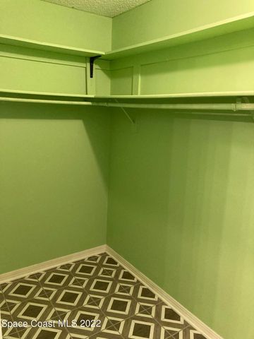 711 Walnut Drive, Melbourne, FL 32935