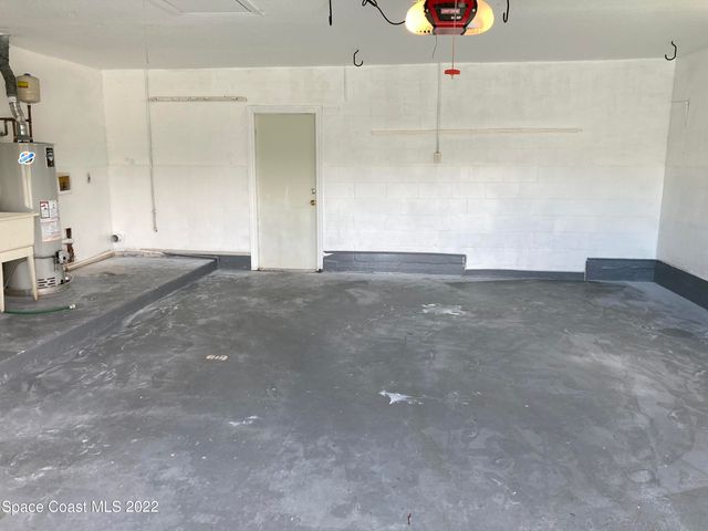 711 Walnut Drive, Melbourne, FL 32935