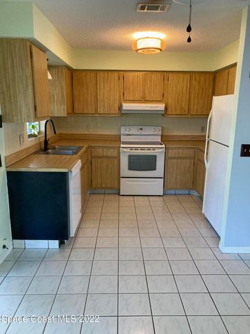 711 Walnut Drive, Melbourne, FL 32935