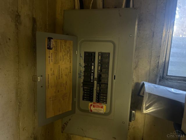 10816 Lakehurst Court, Sycamore Twp, OH 45242