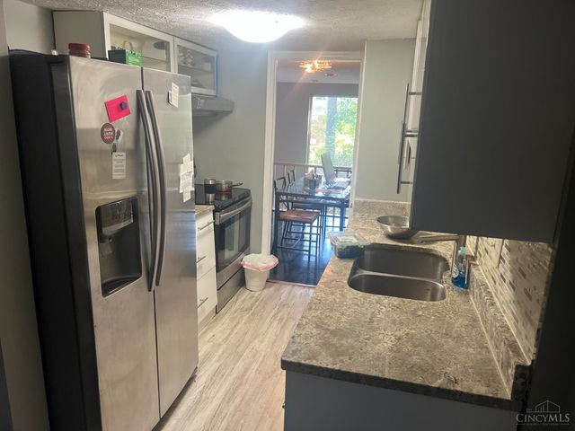 10816 Lakehurst Court, Sycamore Twp, OH 45242