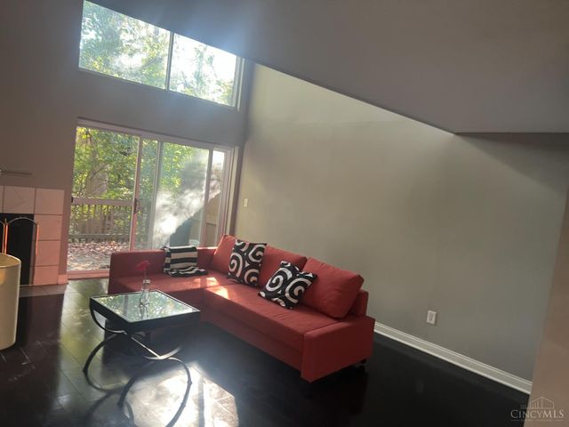 10816 Lakehurst Court, Sycamore Twp, OH 45242