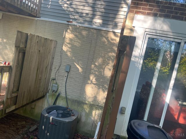 10816 Lakehurst Court, Sycamore Twp, OH 45242